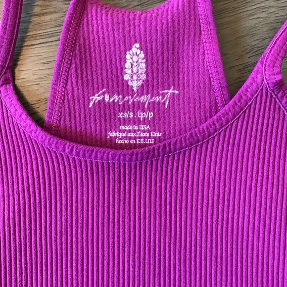 NWOT! FP Free People Movement Happiness Runs Crop Sz XS/S - Picture 8 of 8